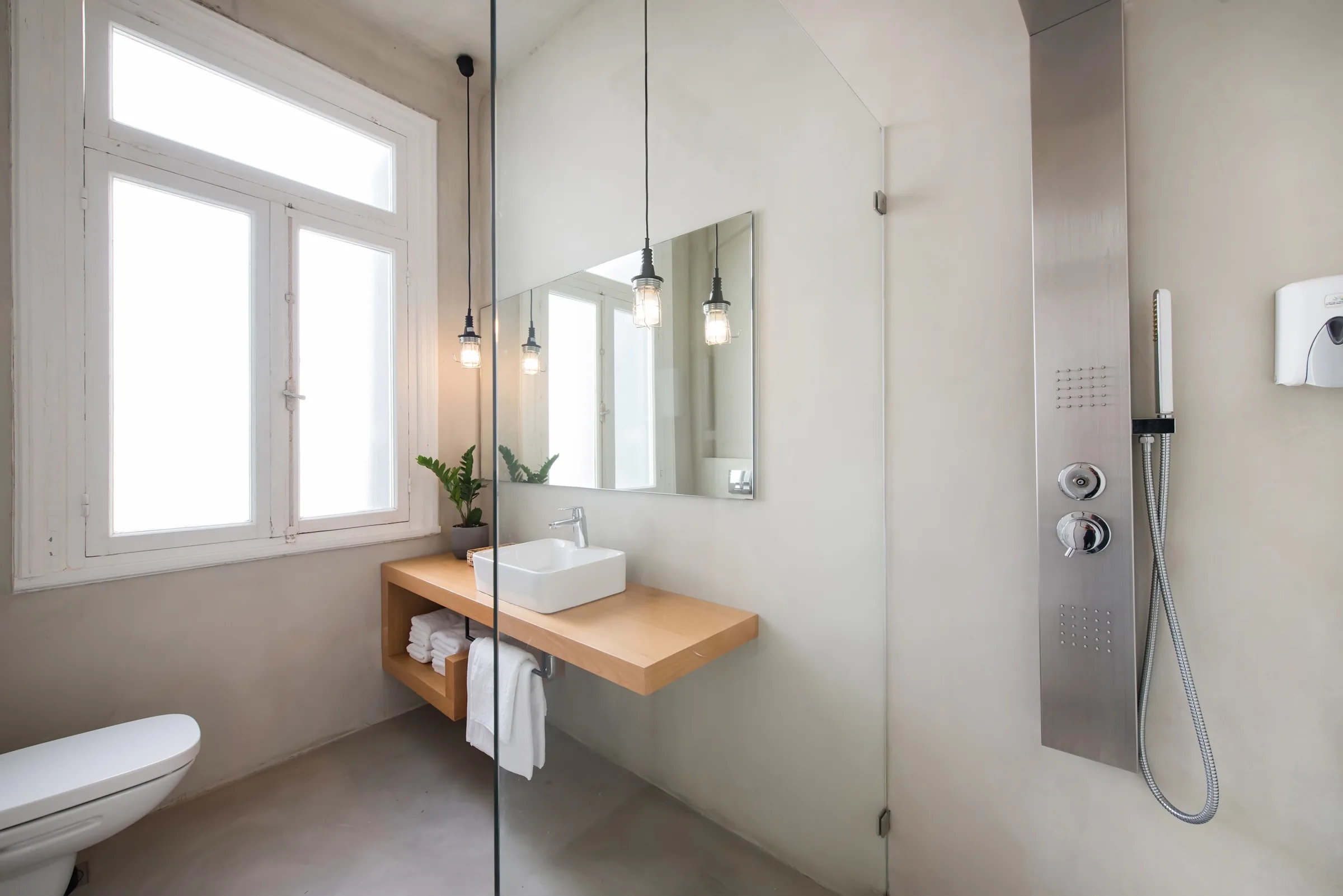 Standard Double or Twin bathroom